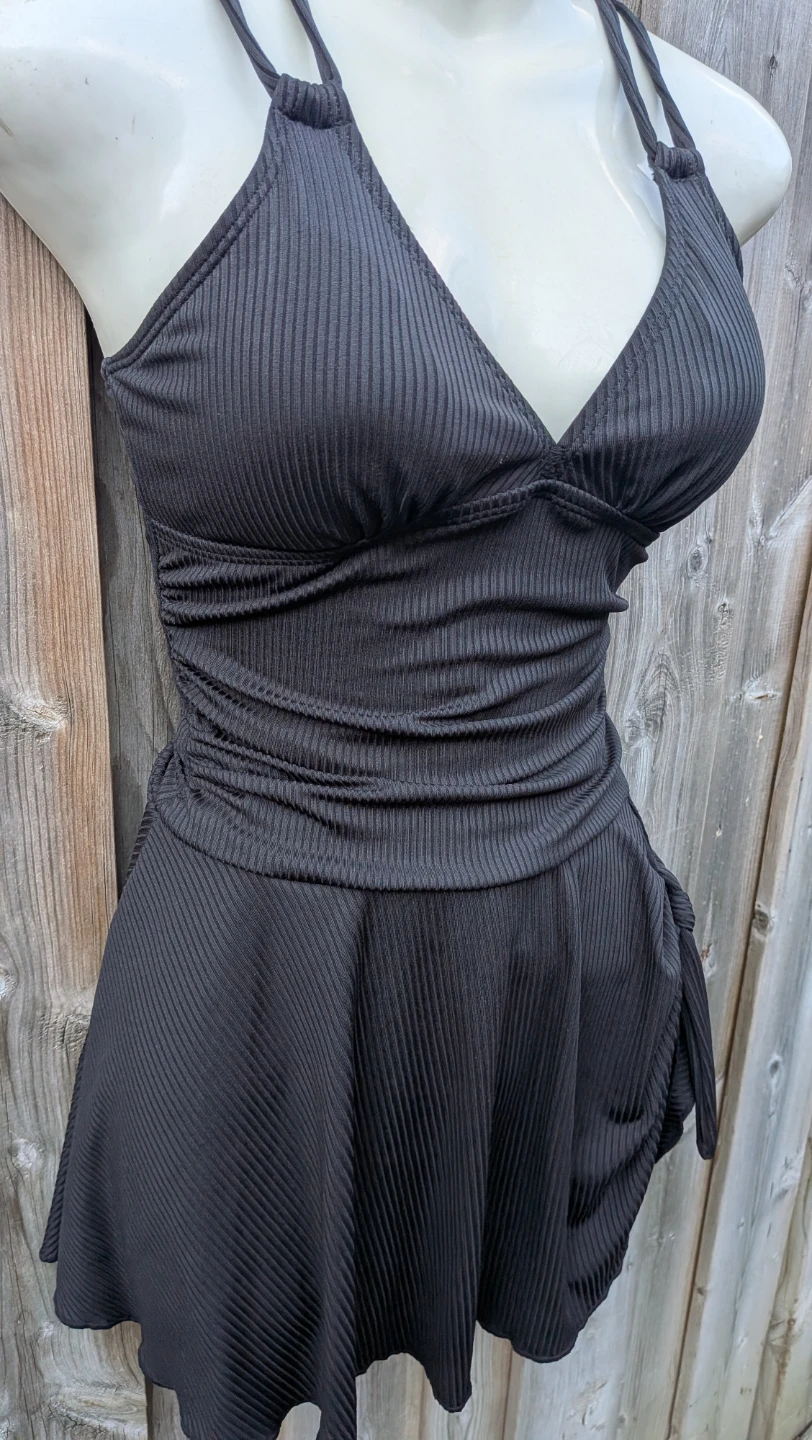 Black Ribbed One-Piece Swimsuit with Skirt - photo 3