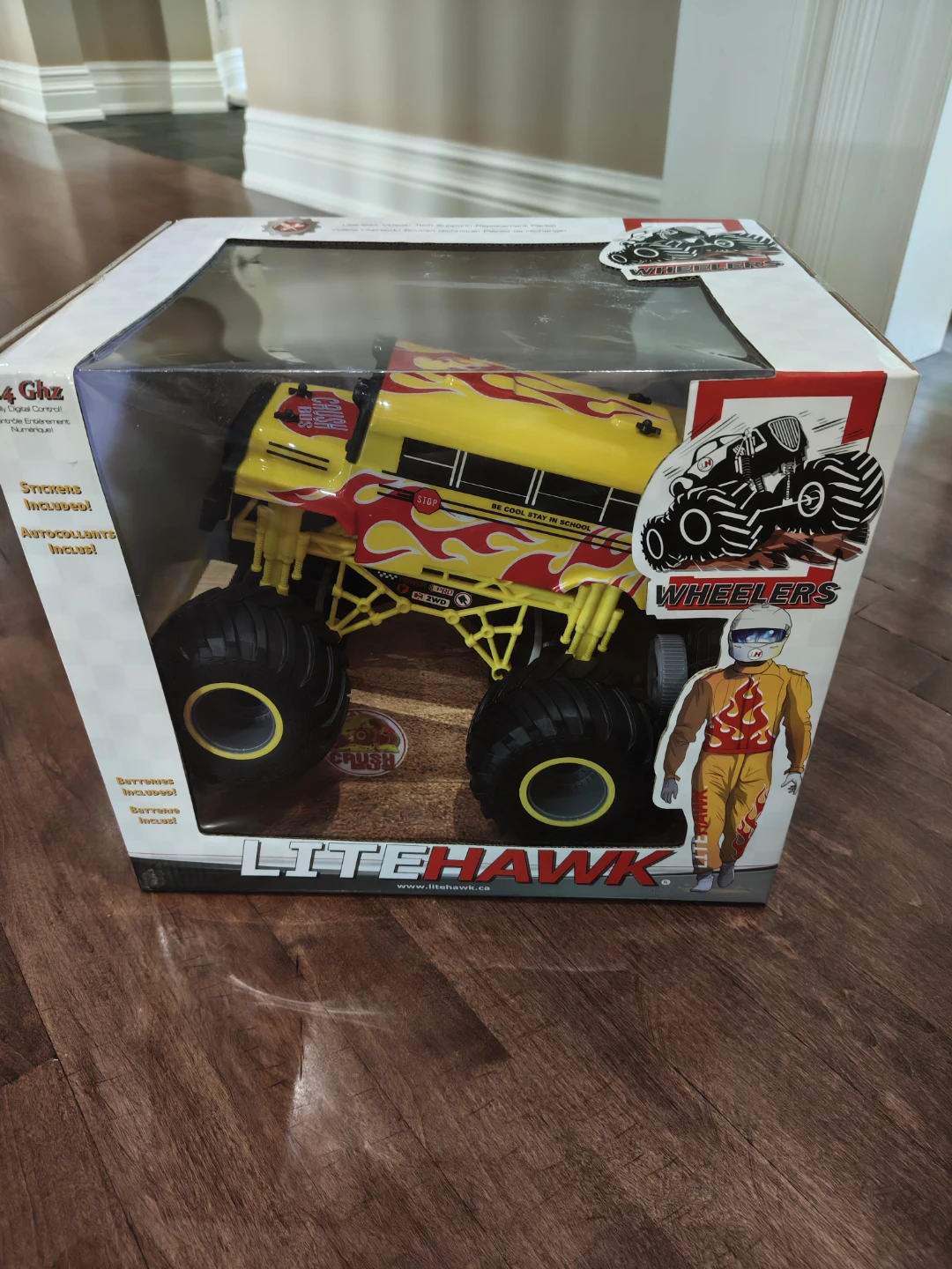 LiteHawk RC Monster Truck "Wheeler" - Yellow School Bus