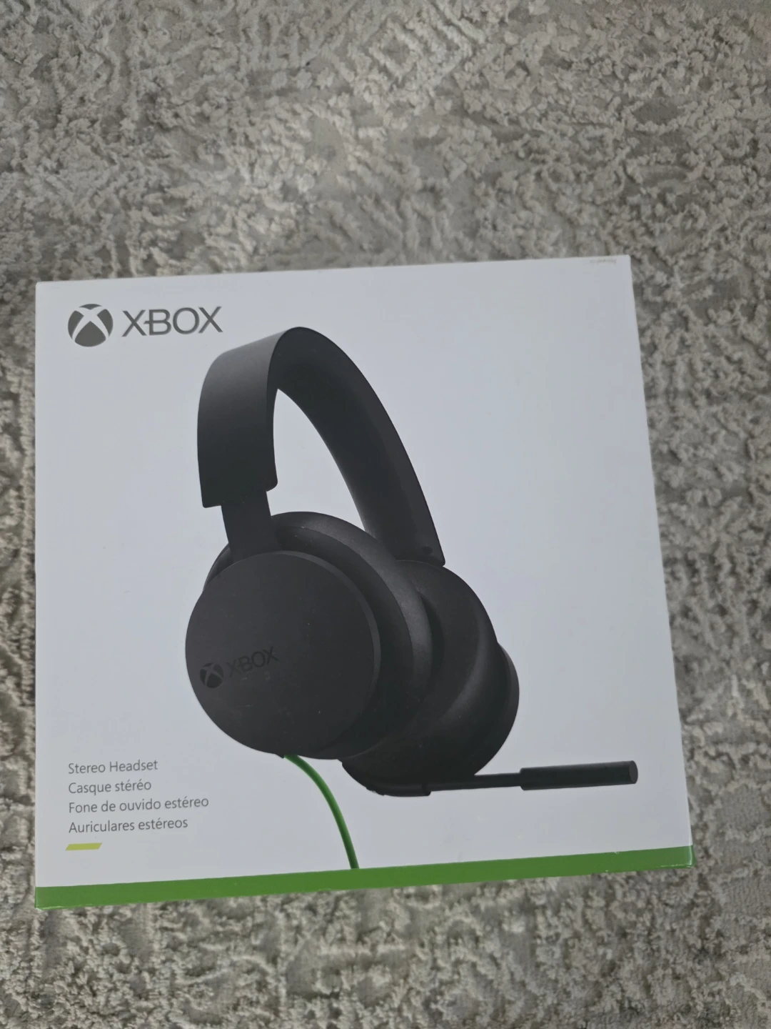 Xbox Stereo Headset Only used 2 times