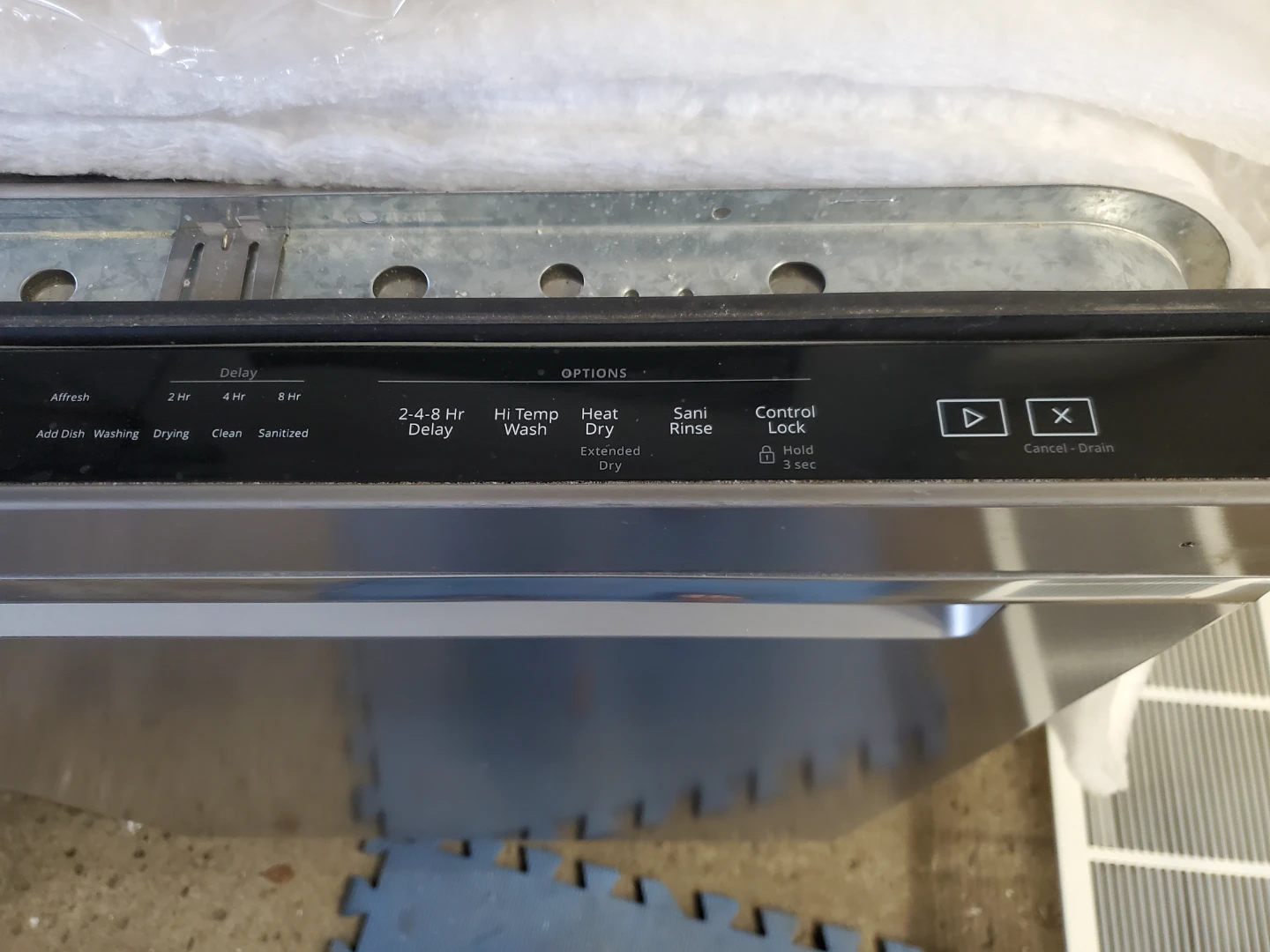 Whirlpool Stainless Steel Dishwasher 24" - photo 5