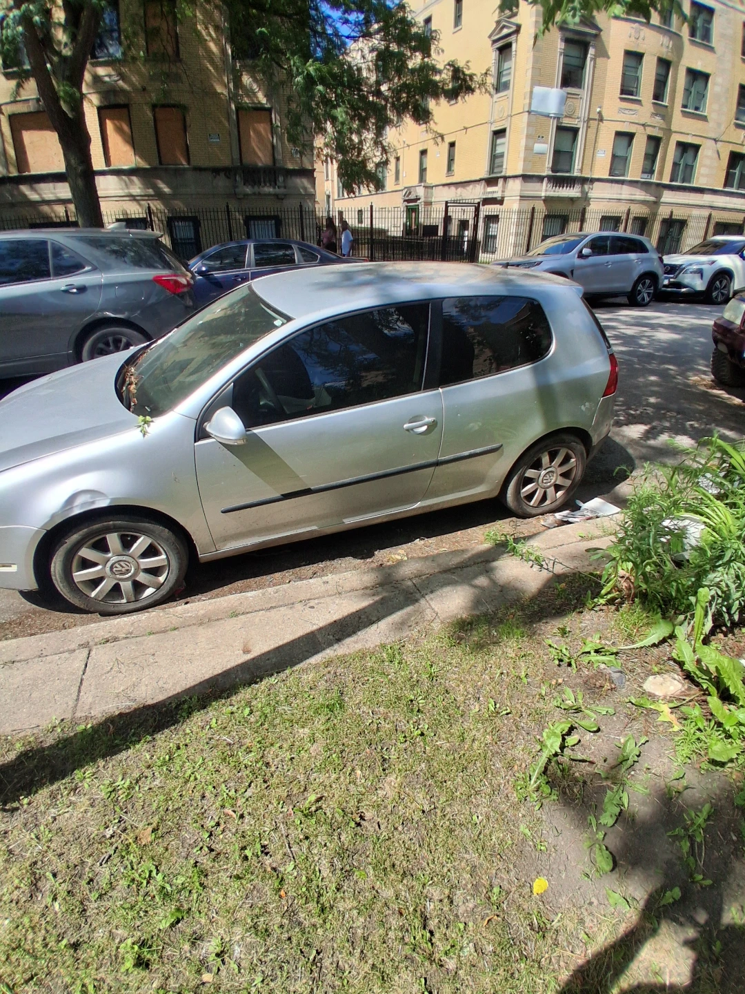 Silver Volkswagen Golf