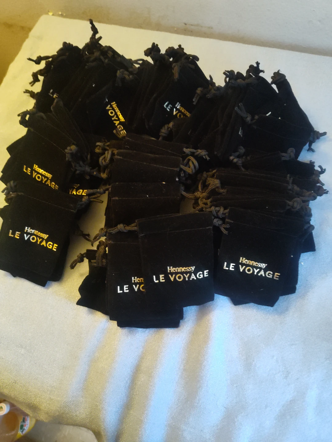 Hennessy Le Voyage Pouch Bags - photo 2