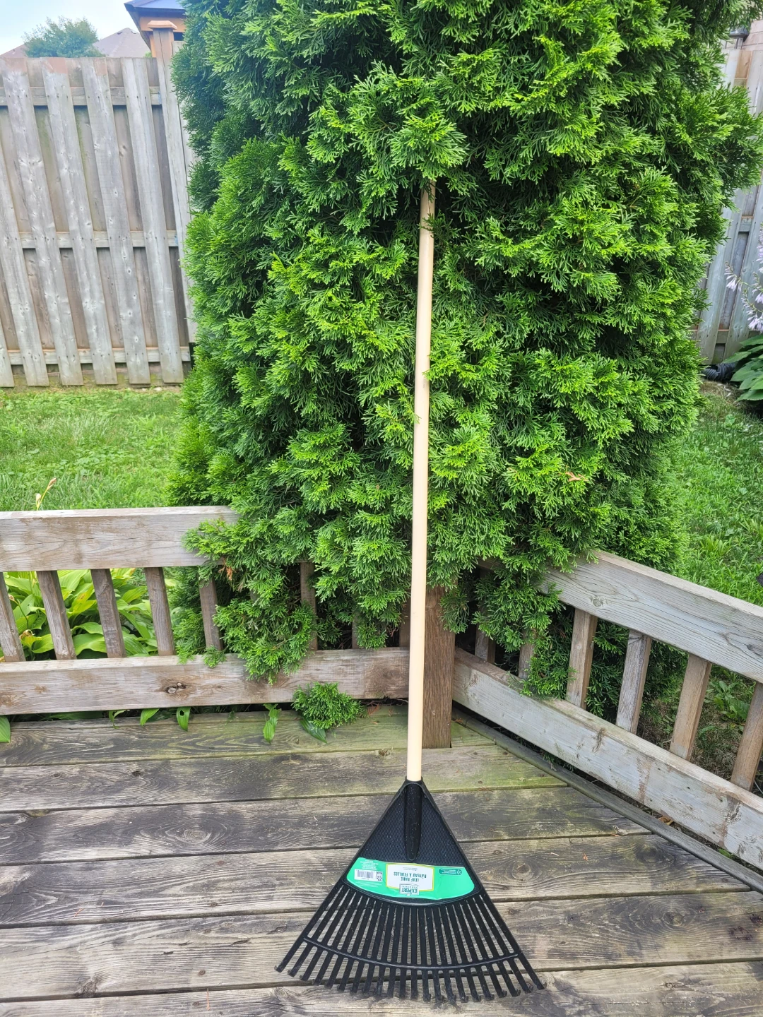 yard waste bag, snow shovel, leaf rake - photo 2