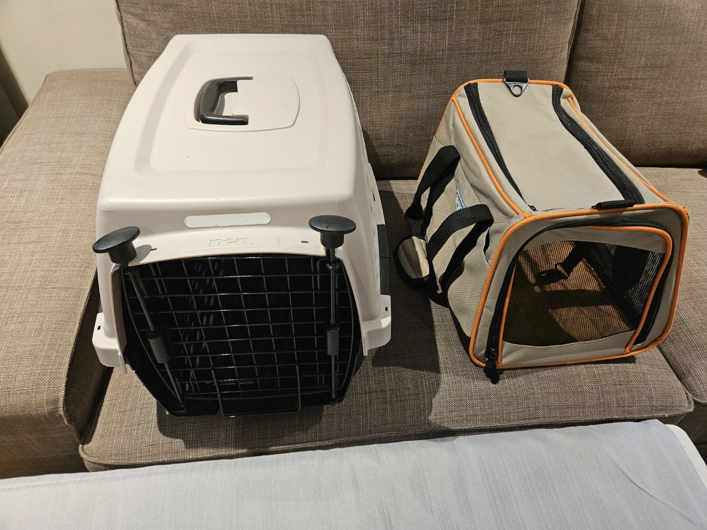 Pet Carrier Bundle