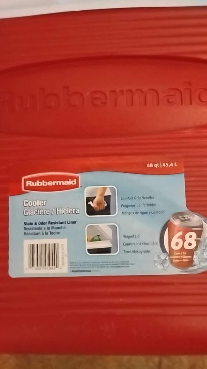 Rubbermaid 68 Quart Cooler - photo 2