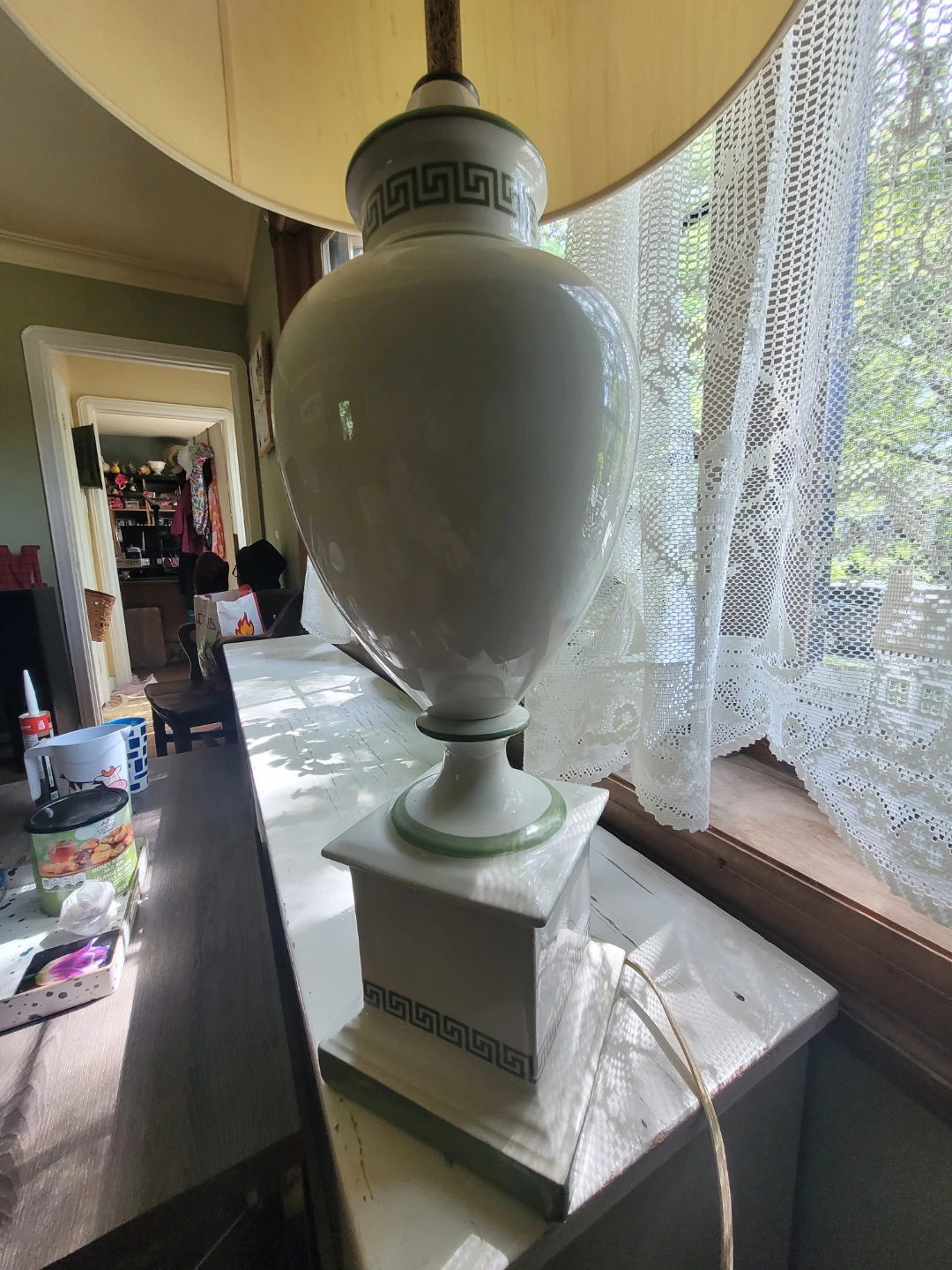 Vintage White Ceramic Table Lamp with Greek Key Accent - photo 3