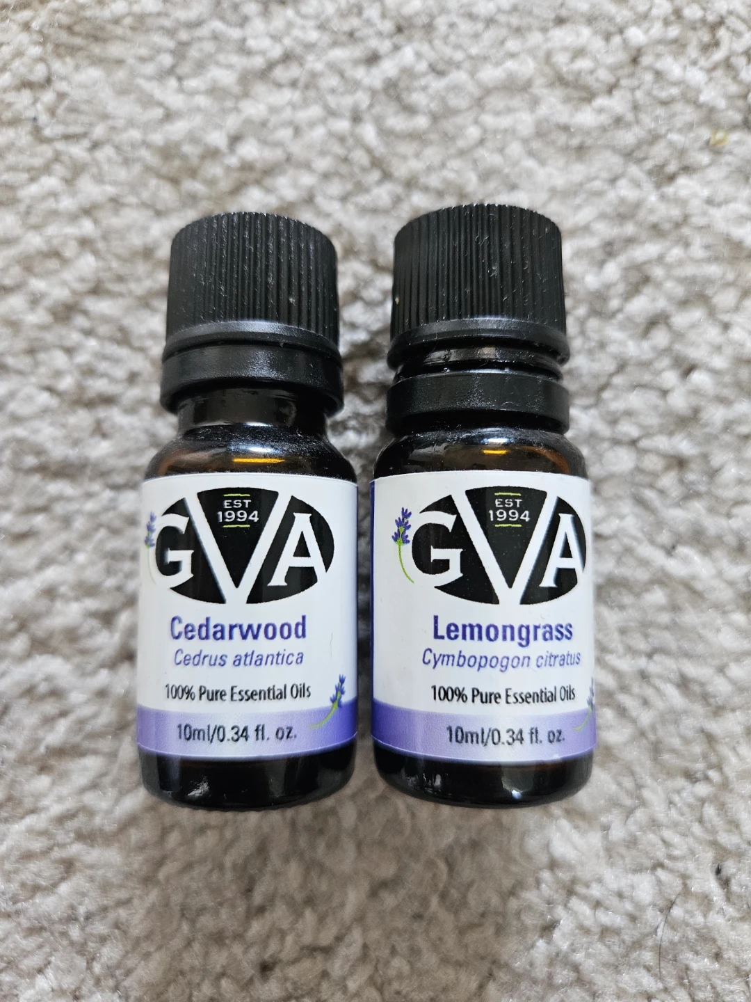 Essential Oil Diffuser with 2 Oils - photo 4