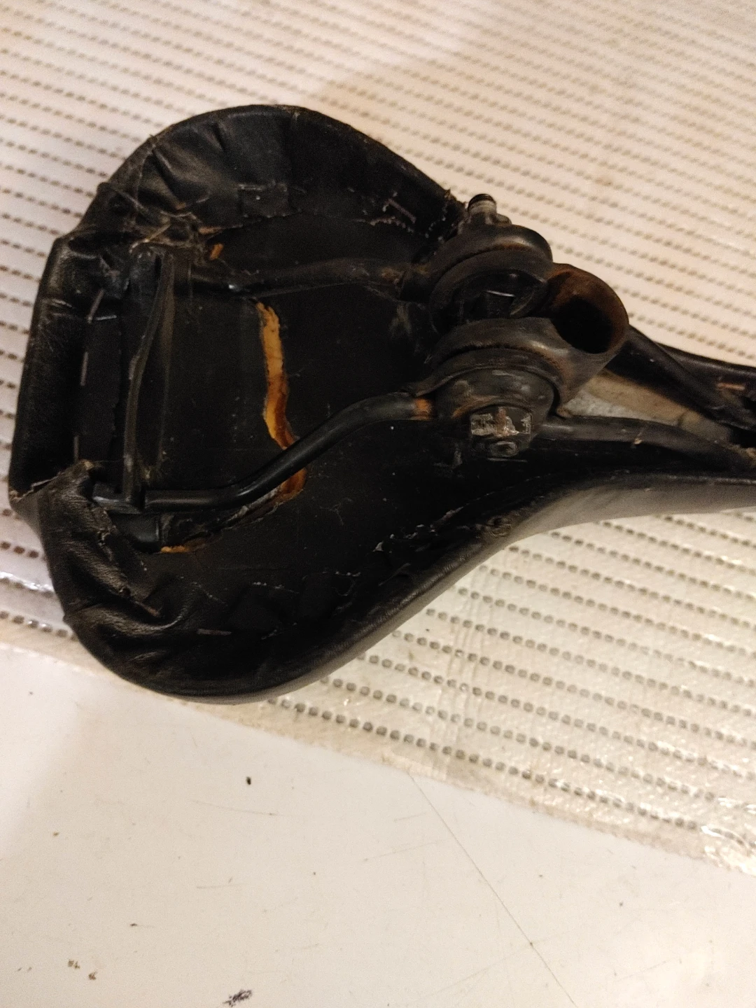 Vuelta Bike Saddle - photo 2