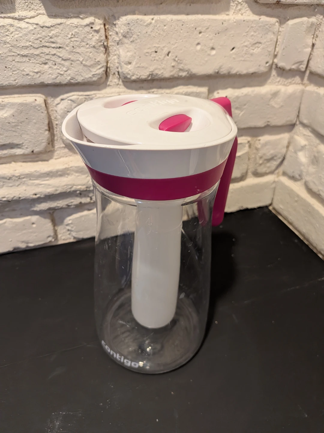 Contigo Pitcher with ice core insert