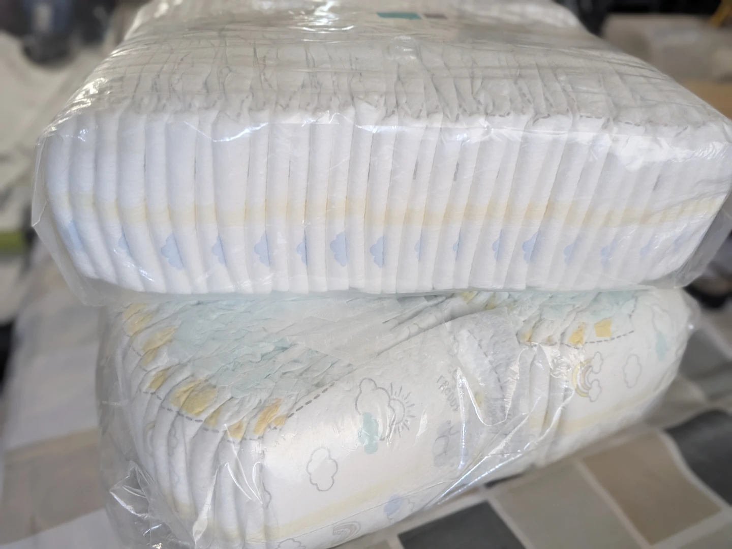 Hello Bello Size 2 Diapers (32 count) - photo 2