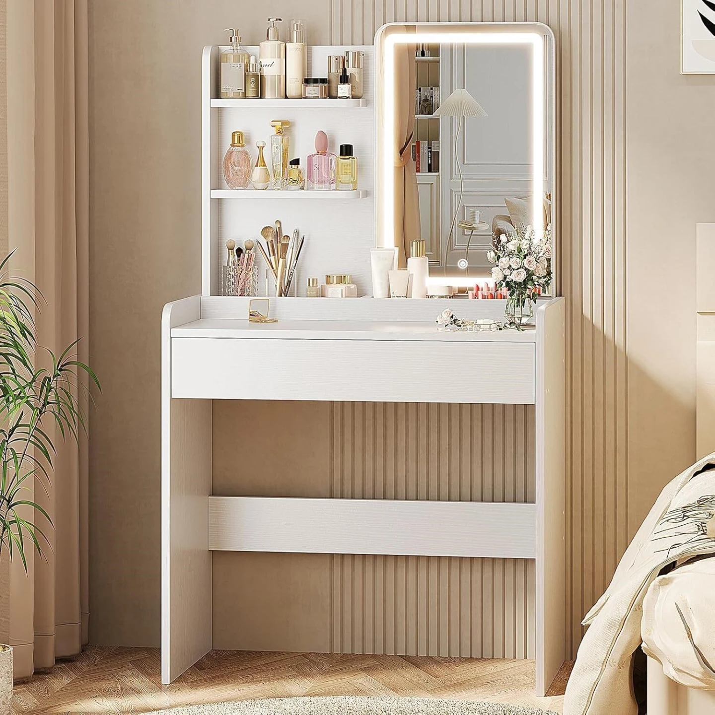 New vanity desk with lights and mirrors