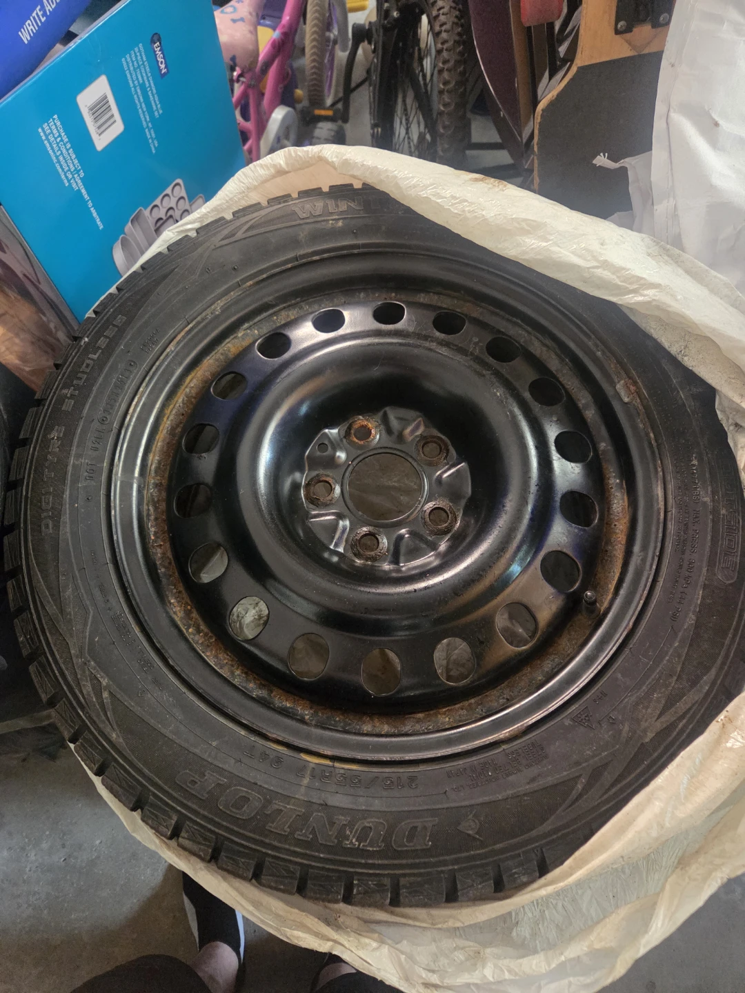 Dunlop Tire 215/55R17 - photo 2