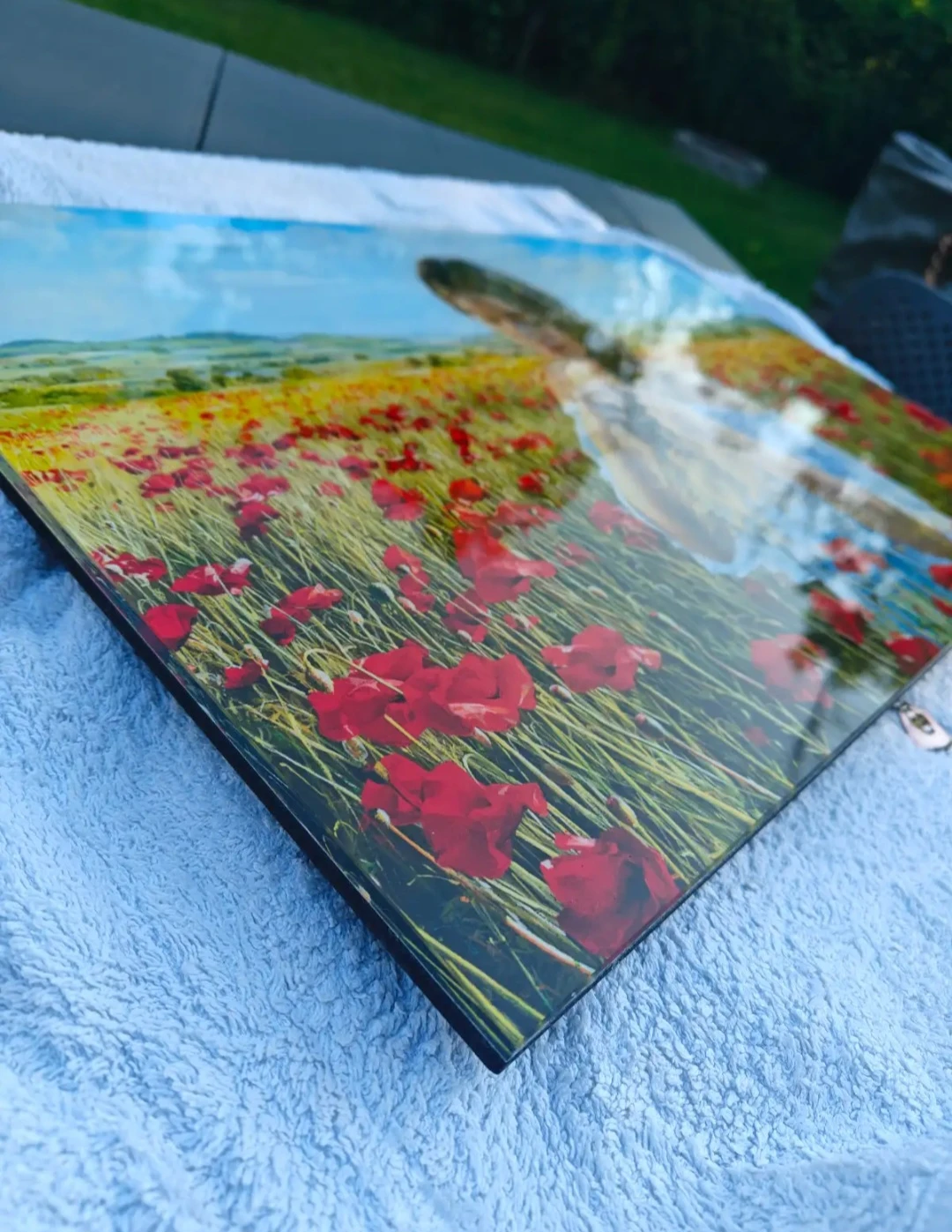 Framed Photo Print - Woman in Poppy Field - photo 2