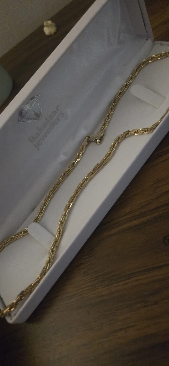 18K Gold Chain Necklace