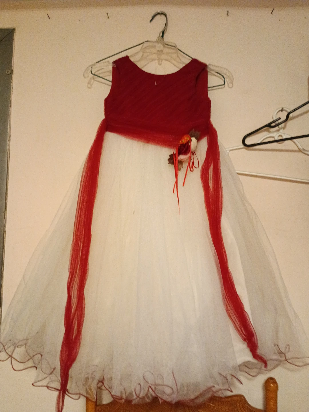 Girls dress