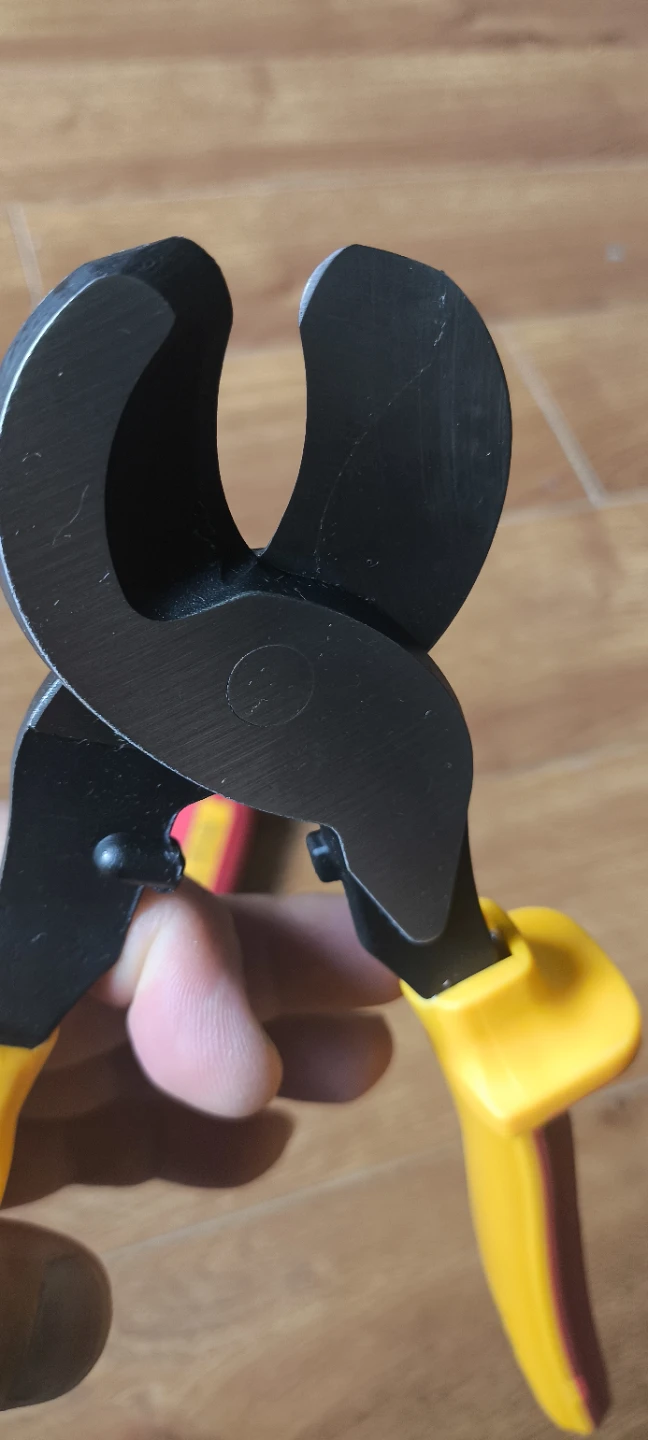 Insulated Cable Cutters and Stripper Tool Set - photo 3