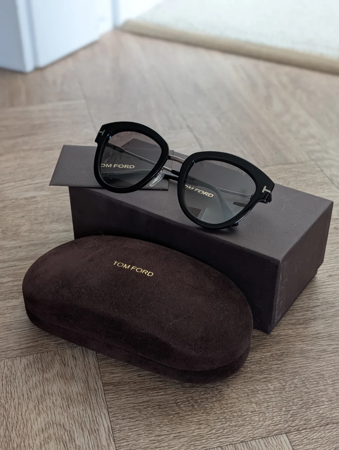Tom Ford Mia TF574 Sunglasses