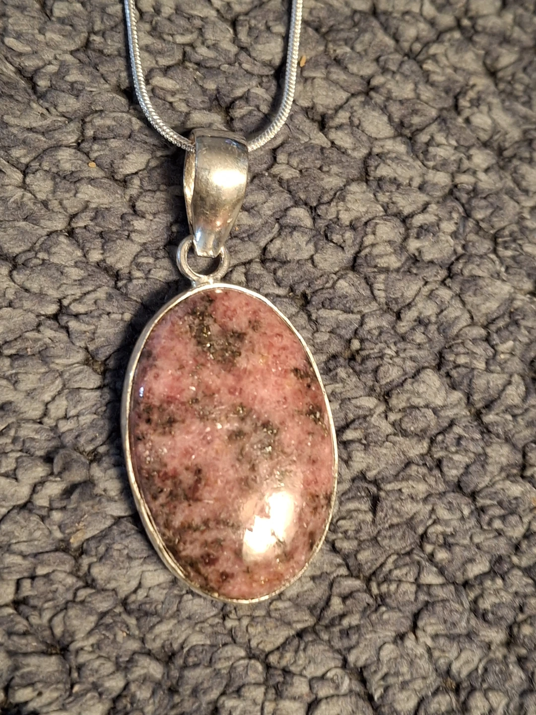 Sterling Silver Pink Rhodonite Necklace - photo 2