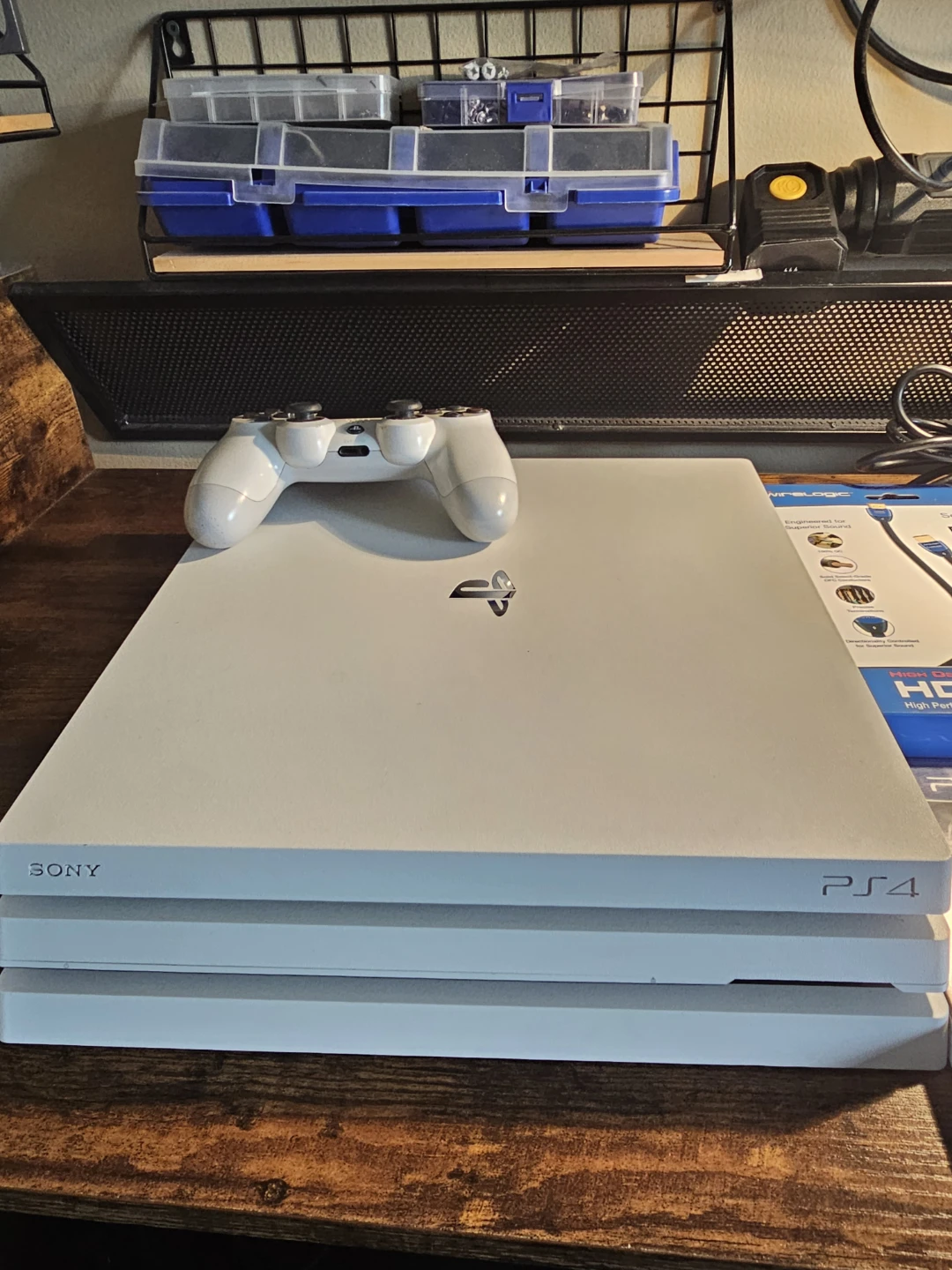 Playstation 4 Pro White Edition Console Bundle - photo 2