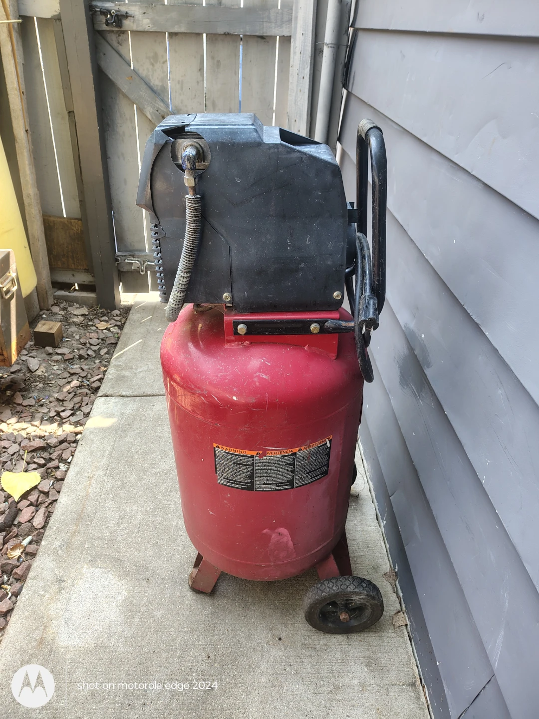 PowerMate 20 Gallon Air Compressor - photo 3