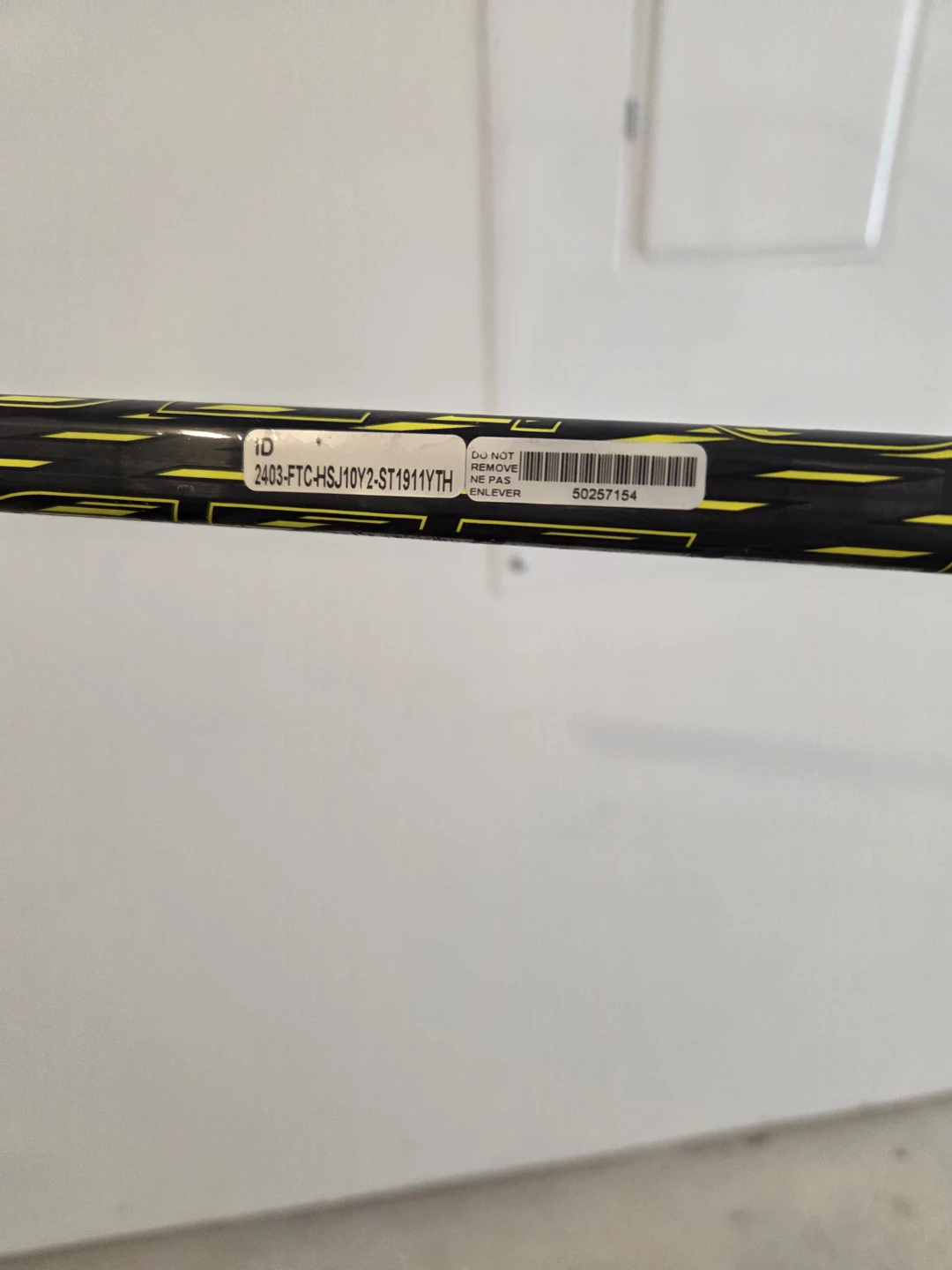 CCM Hockey Stick - photo 2