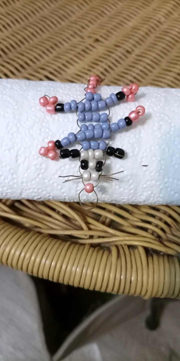 Beaded Possom Charm - photo 5