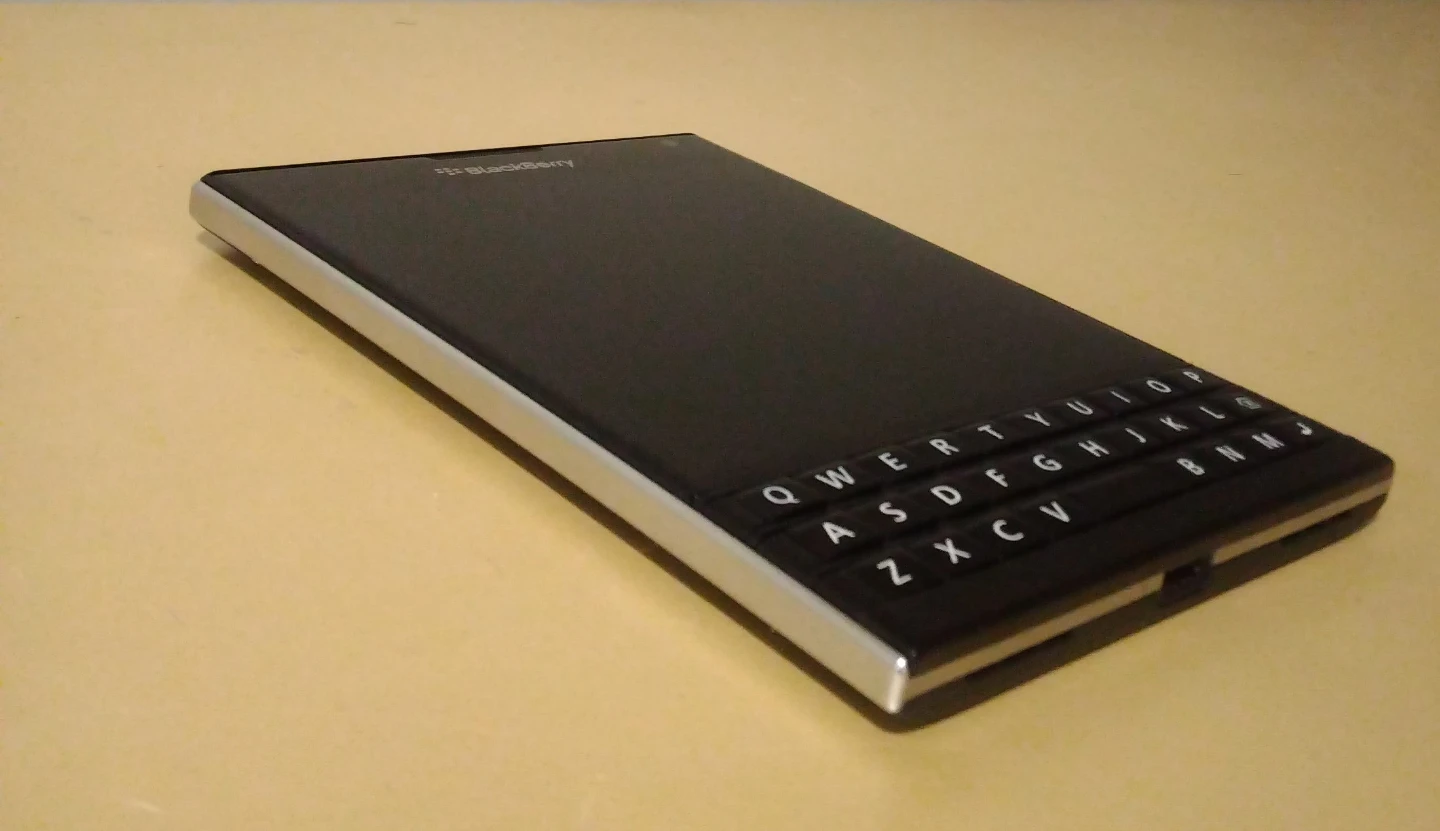 BlackBerry Passport Smartphone - photo 3