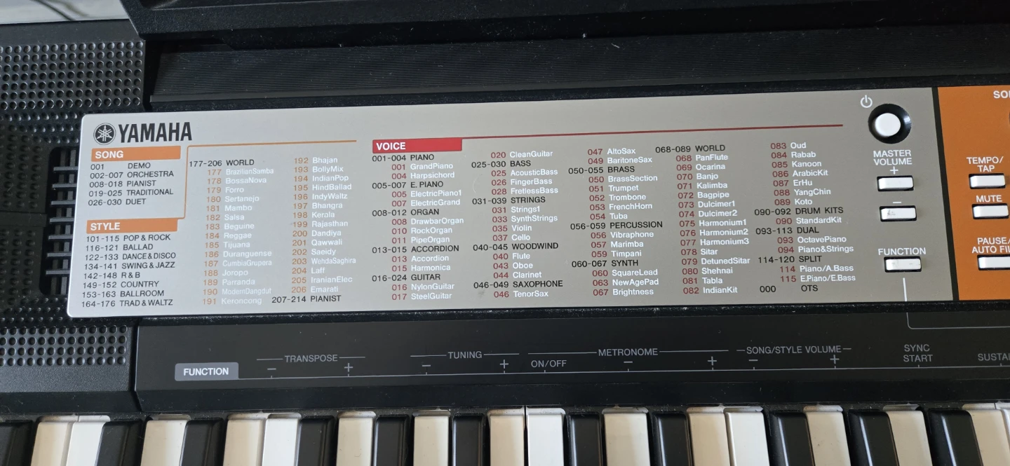 Yamaha PSR F50 Portable Keyboard - photo 2
