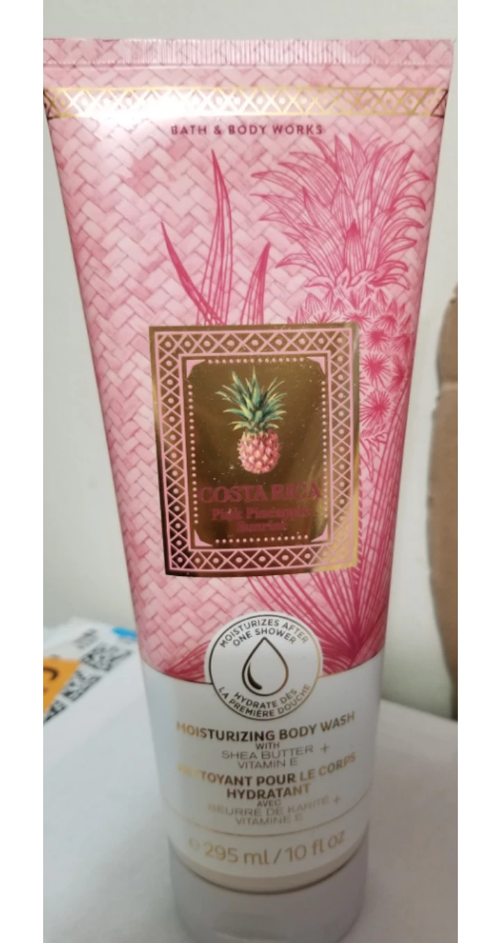 Costa Rica Pink Pineapple Sunrise Moisturizing Body Wash