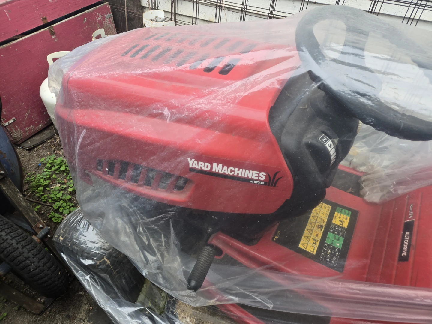 Yard Machines Riding Lawn Mower - photo 4