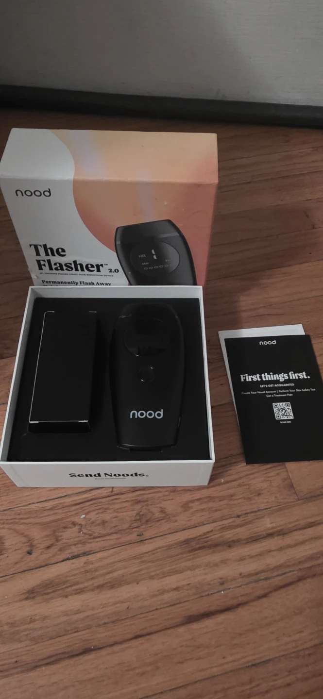 Nood The Flasher 2.0 IPL Hair Reduction Device - Matte Black - photo 2