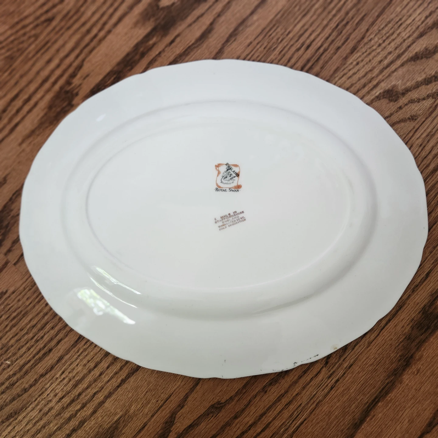 Vintage 'Riverdale' Royal Swan Oval Platter 22k gold rim - photo 2
