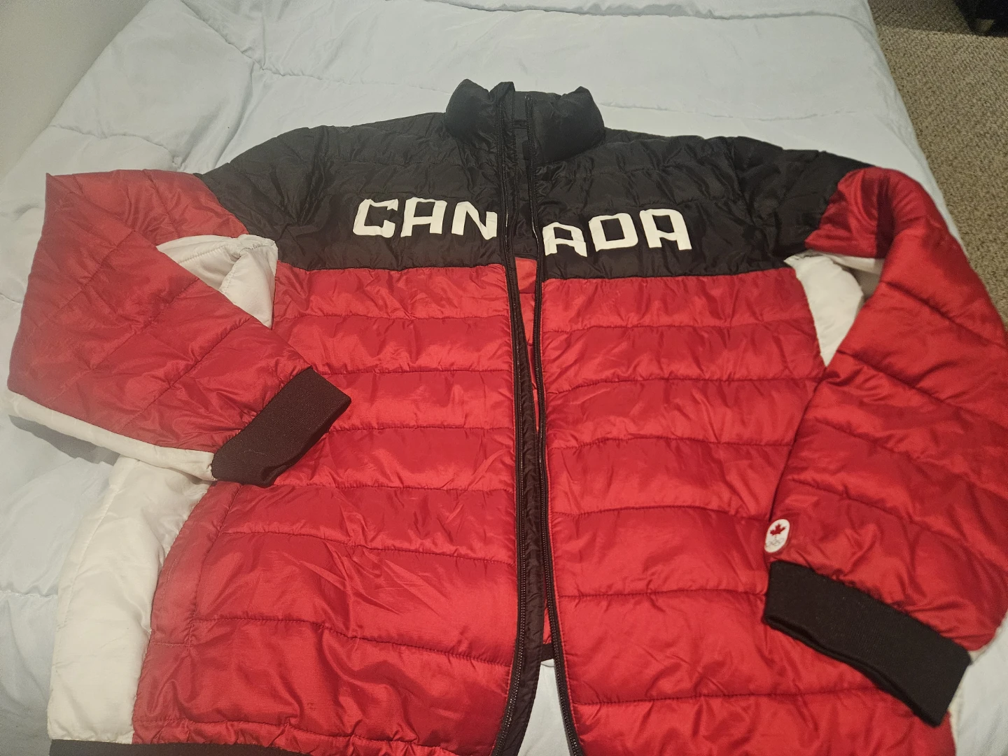 Canada Puffer Jacket, mens L, ladies Xxl