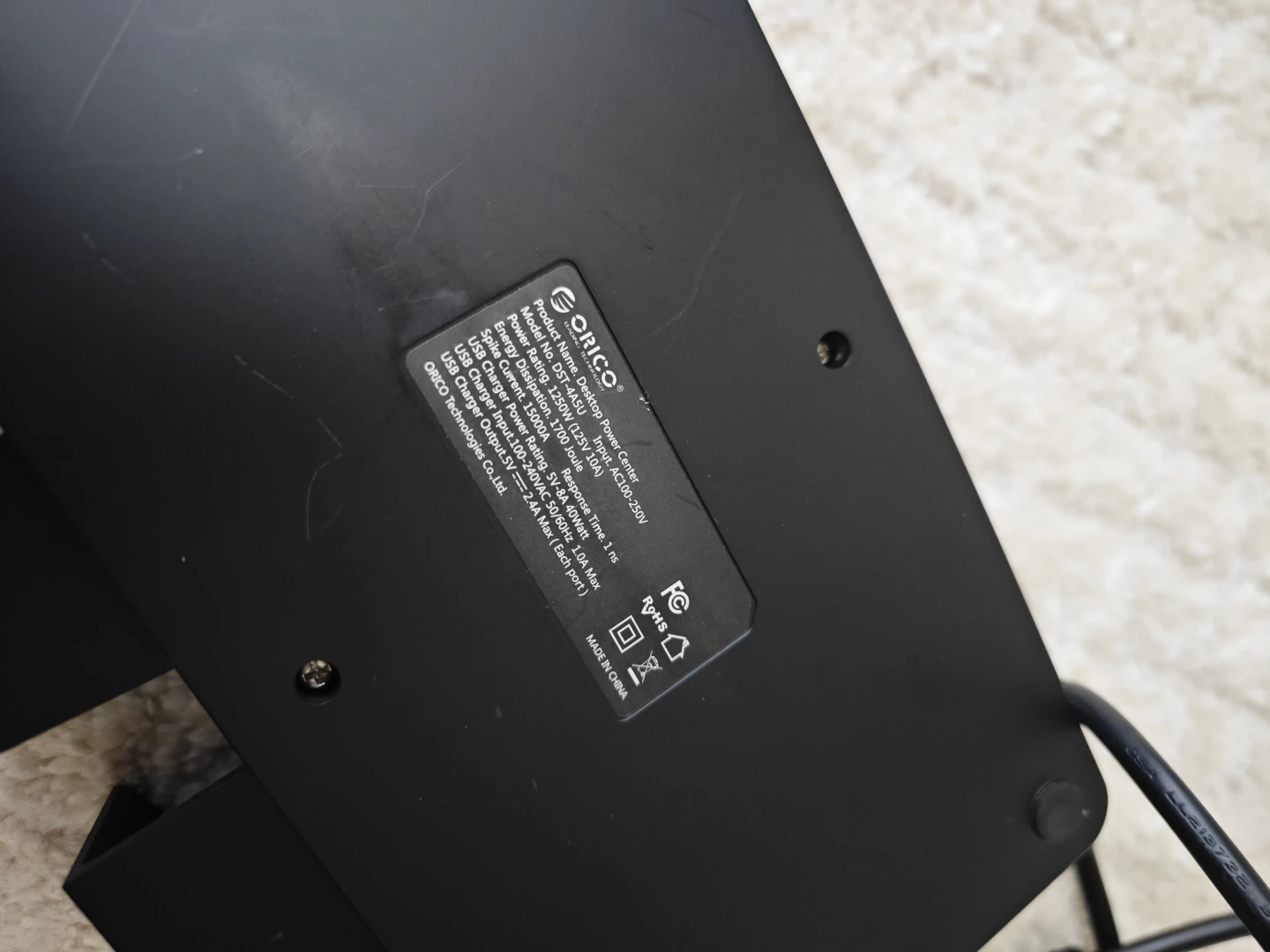 ORICO Desktop Power Center Charging Station - photo 4