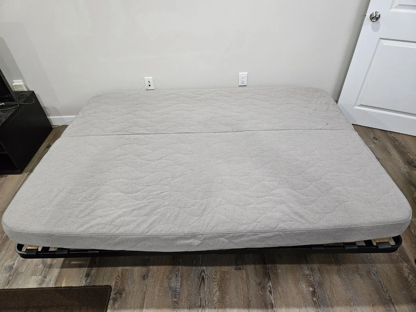Futon Sofa Bed with Grey Cover - photo 3