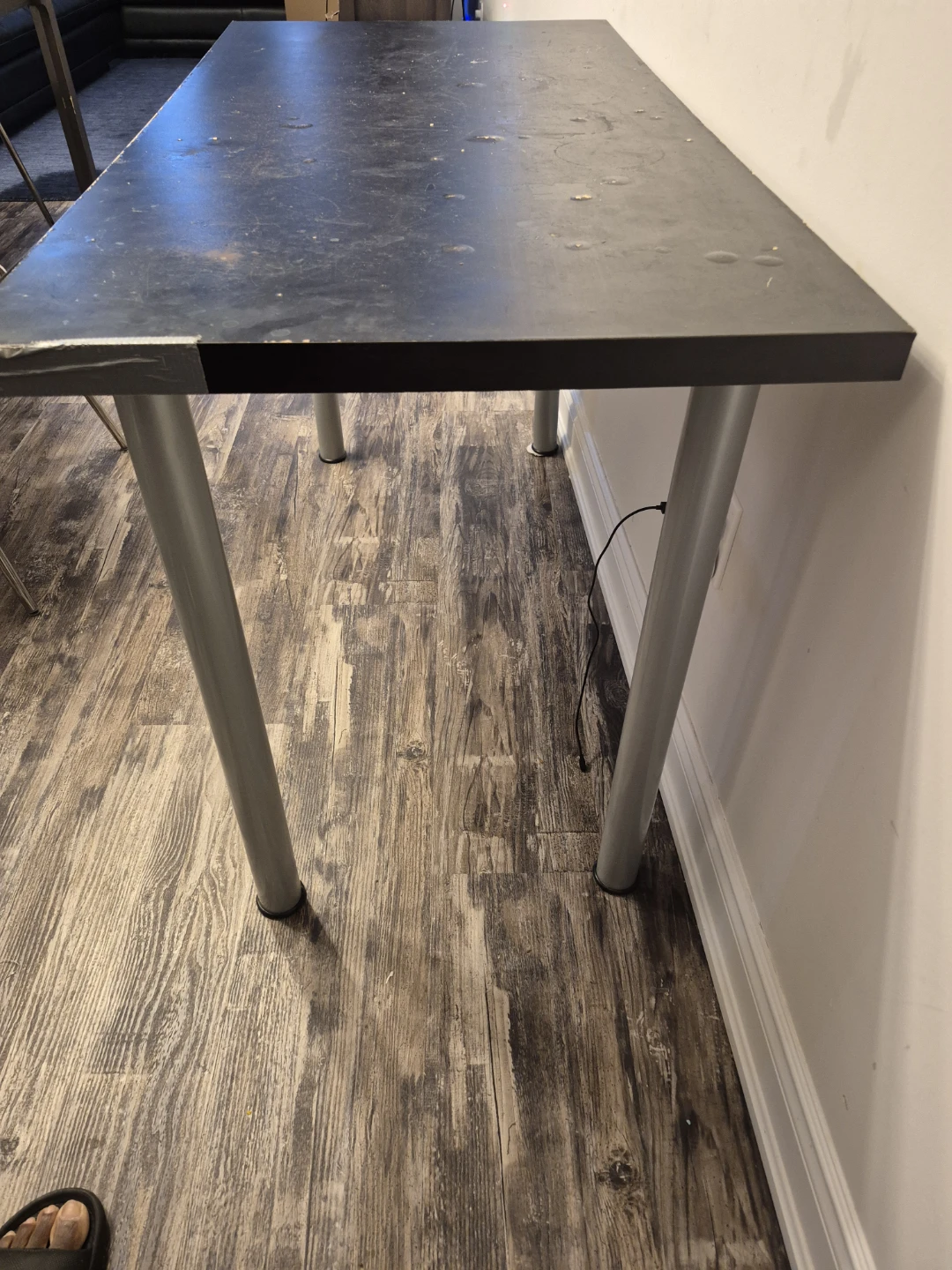 Dark brown desk with silver legs - photo 2