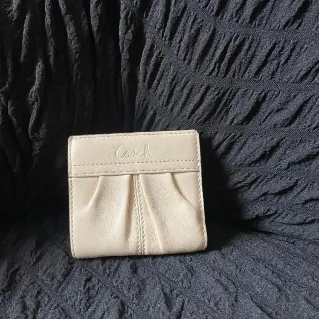 Y2K Coach Cream Leather Mini Wallet