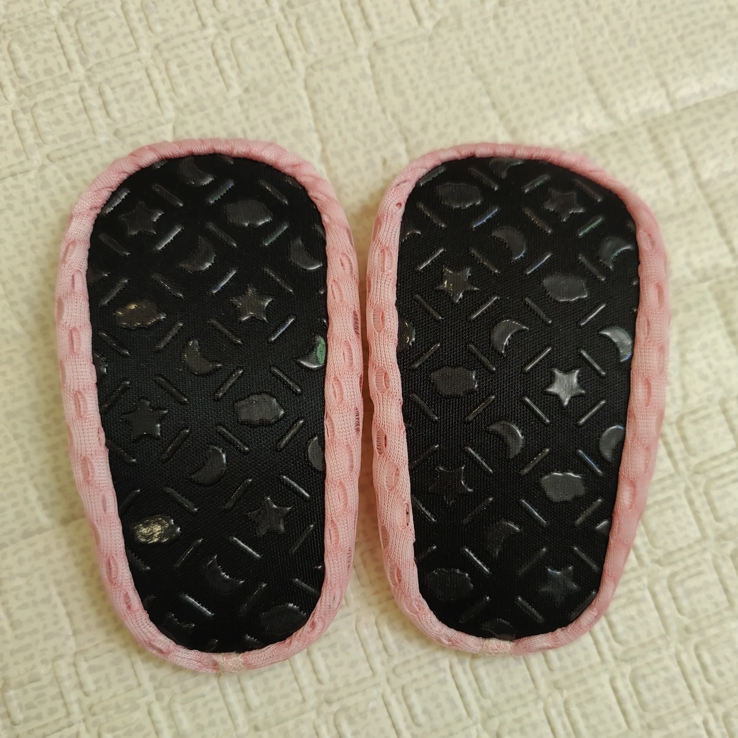 New Pink Bunny Mesh Baby Shoes - photo 3