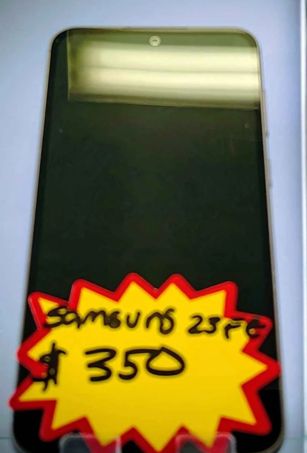 Like-New Samsung Galaxy 23 FE + Free $10 phone plan included