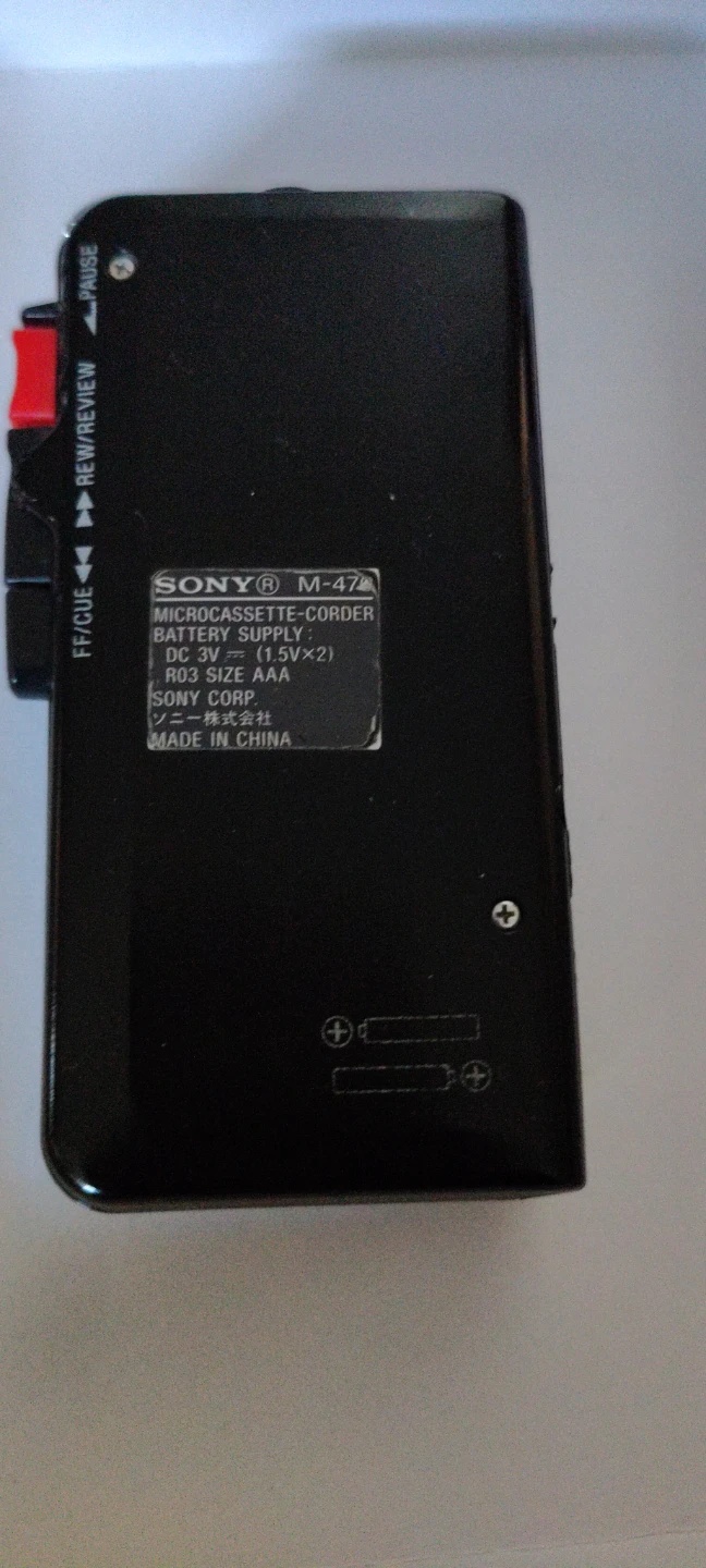 Sony Microcassette-Corder M-40 Voice Recorder - photo 2