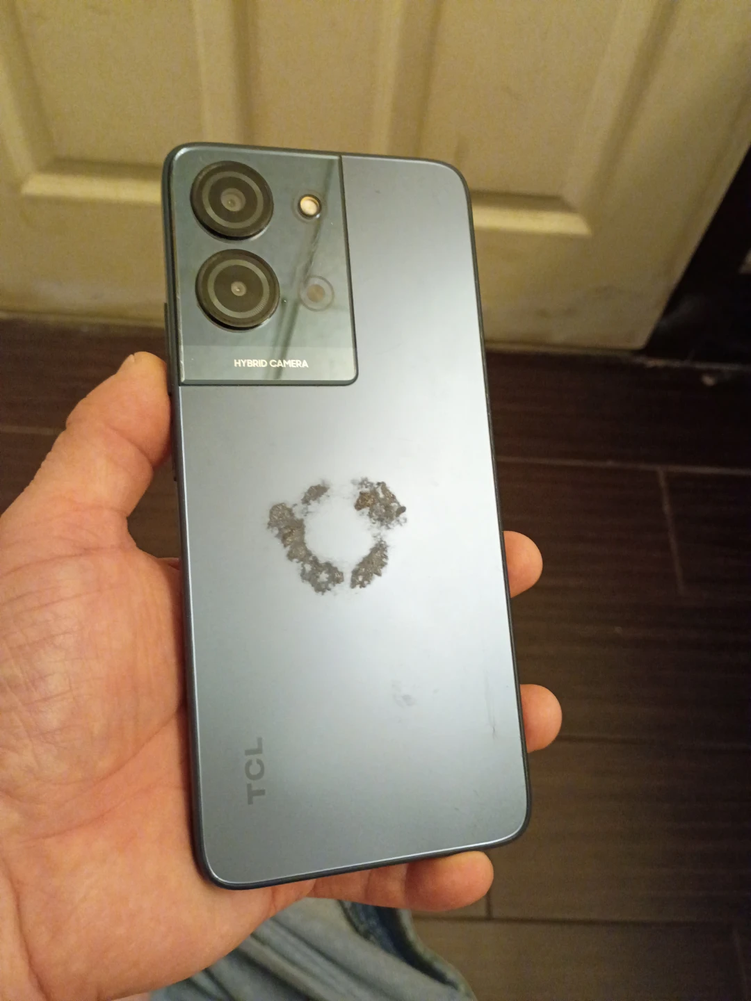 TCL Smartphone - Cracked Screen - photo 2