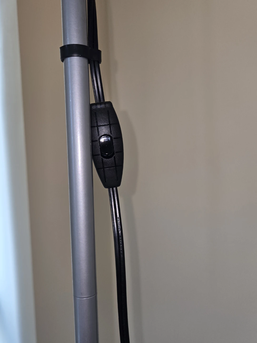 Modern Floor Lamp - photo 4