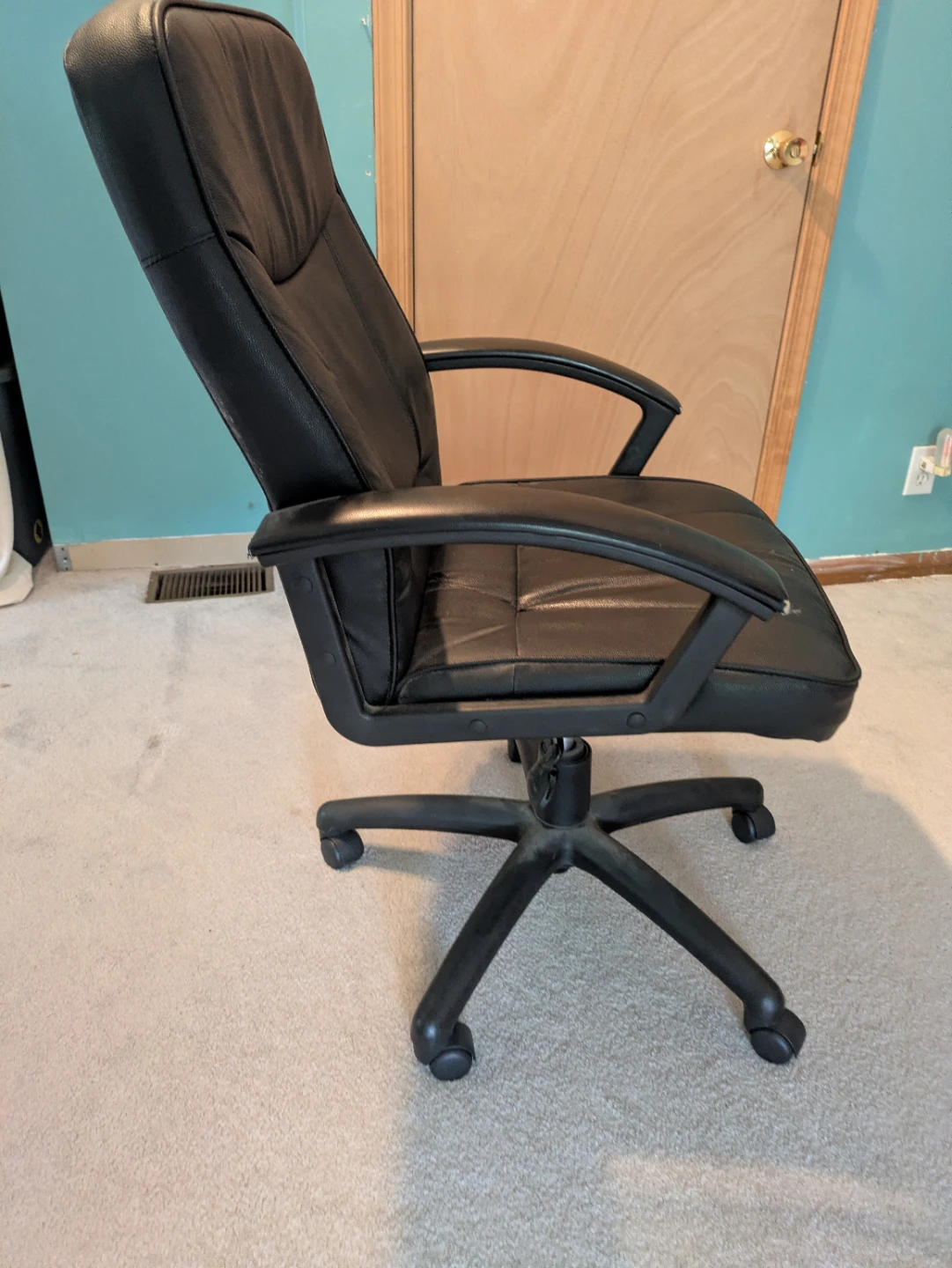Office chair - photo 3