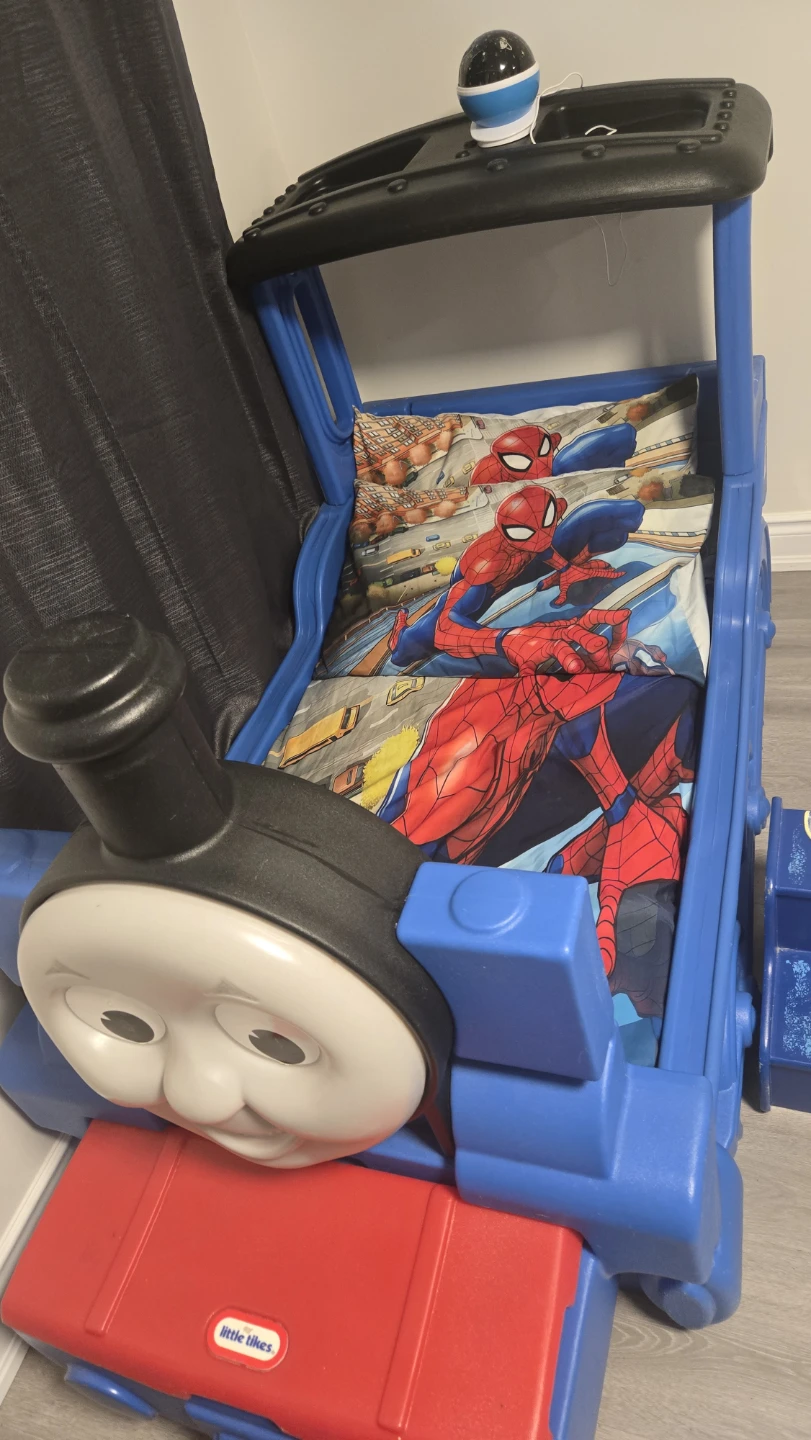 Little Tikes Thomas the Train Toddler Bed