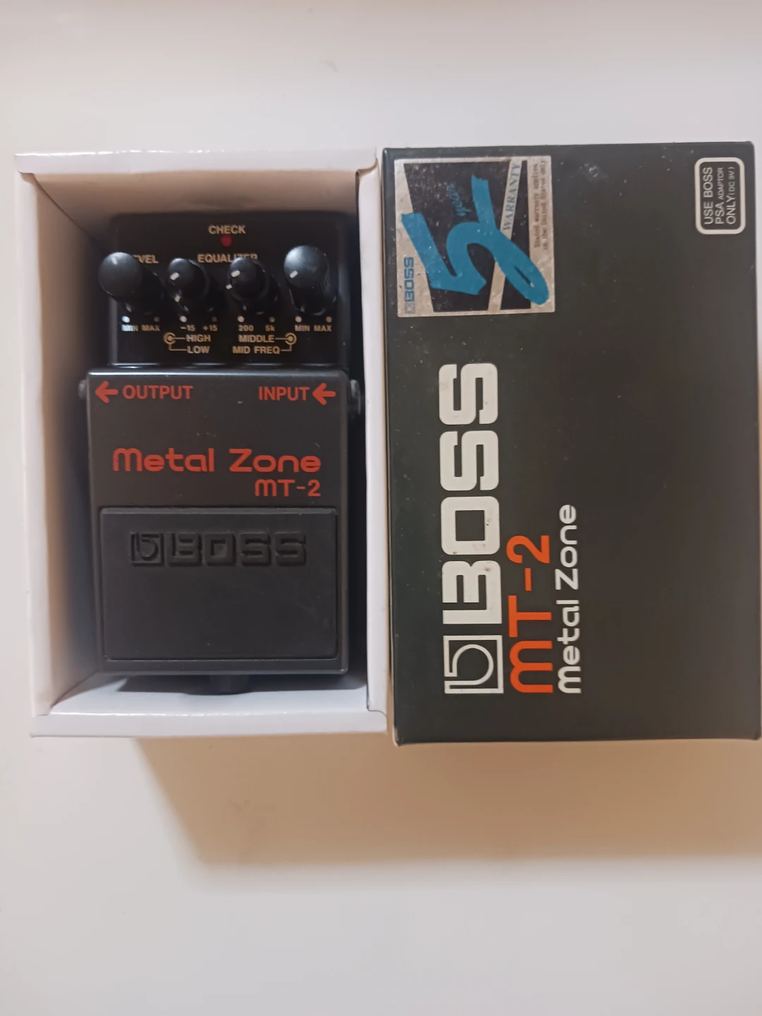 BOSS MT-2 Metal Zone Guitar Effects Pedal