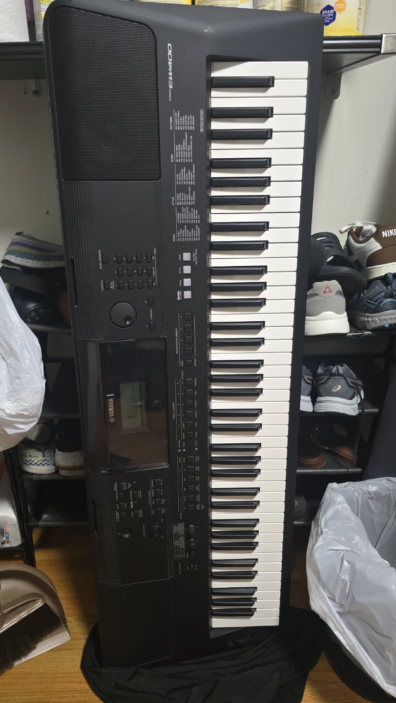 Yamaha PSR-EW400 Keyboard