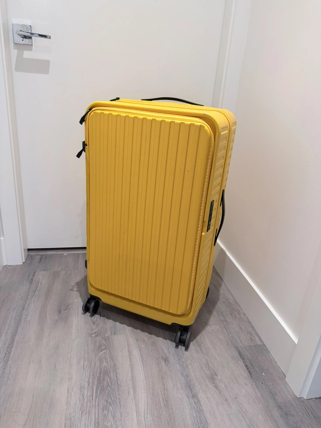 28” Yellow Hardshell Luggage - photo 2