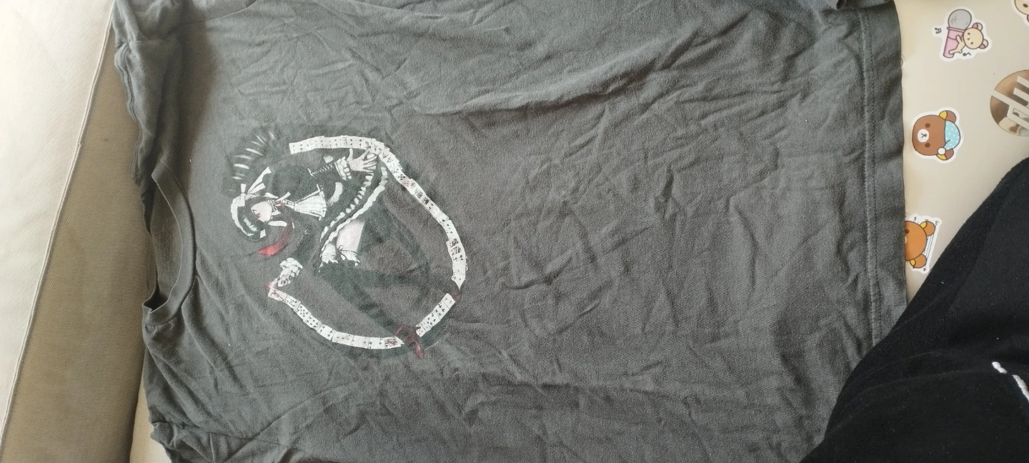 HOT TOPIC Graphic T-Shirts - photo 3
