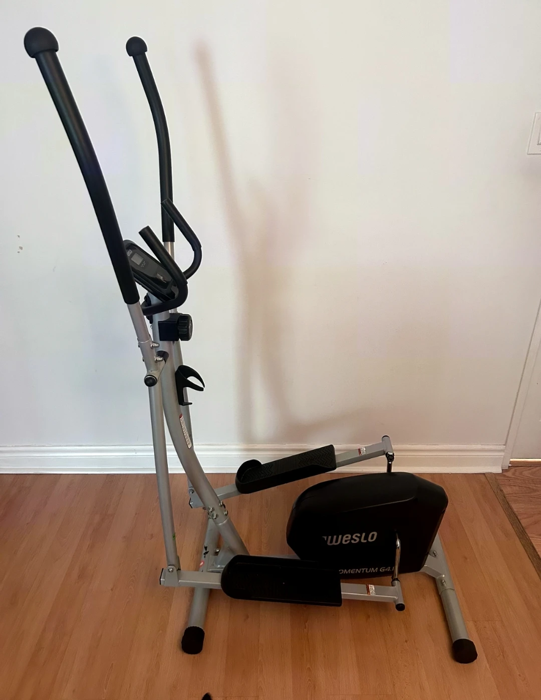 Weslo Momentum 4.1 Elliptical - photo 2