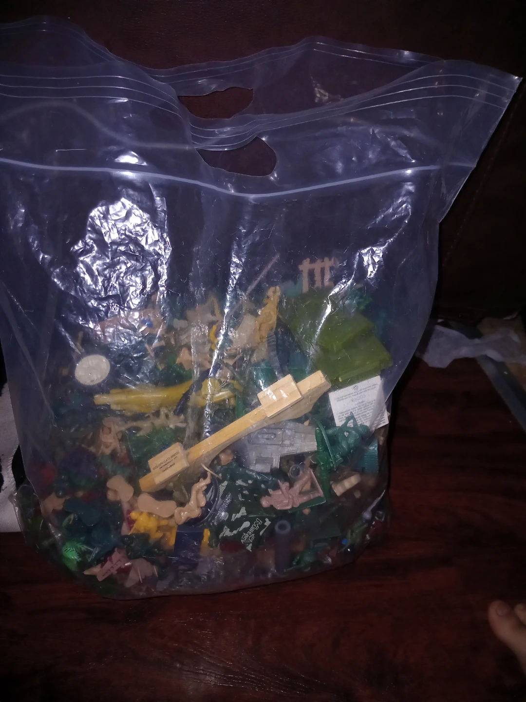 Bag full of army toys - photo 3